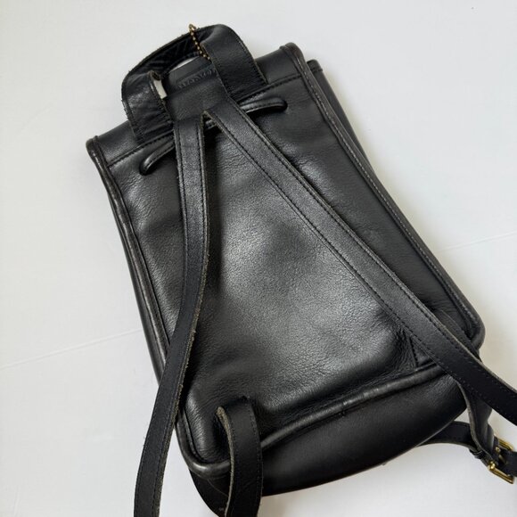 COACH Black Leather Turn Lock Drawstring Daypack Backpack Style 9960 Vintage 90s - Picture 9 of 12